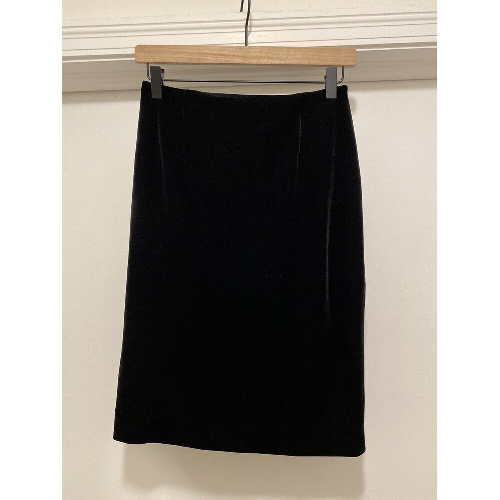 White House Black Market Womens Skirt Size 4P Black Velvet Pencil Skirt 90s goth